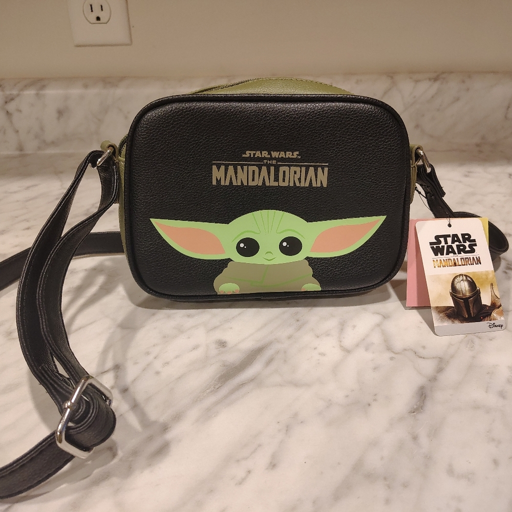 Danielle Nicole Star Wars Mandalorian Crossbody Bag - Black and Green